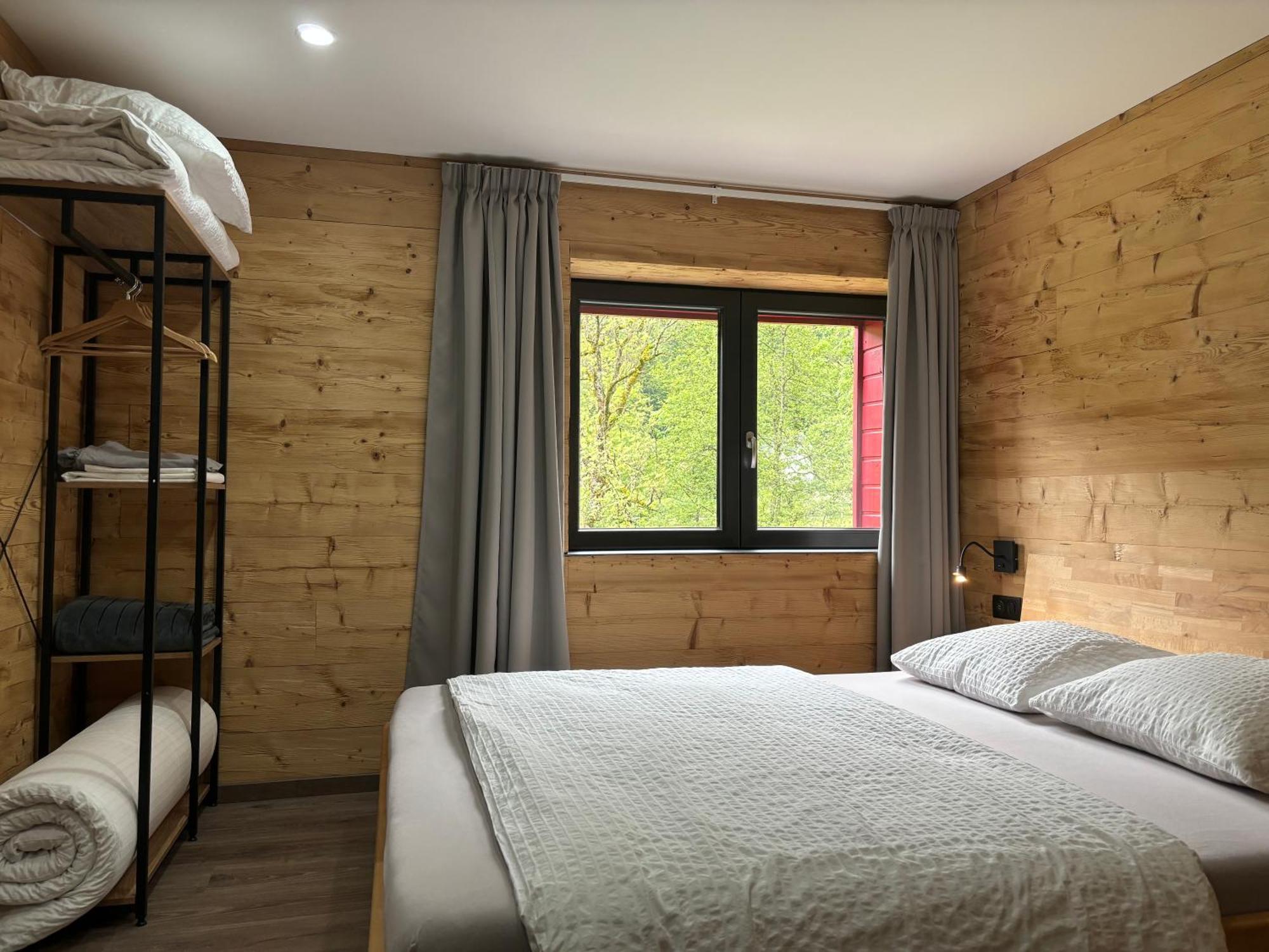 La Ferme de Rochesson, Jacuzzis privatif&Piscine commune Esterno foto